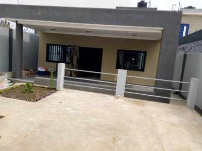 belle villa de 3 chambres avec titre foncier