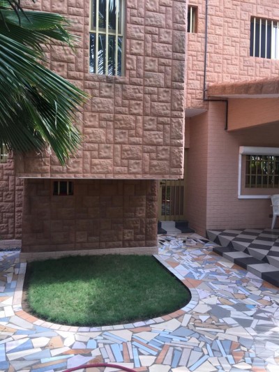 Magnifique villa duplex 4 chambres avec titre foncier