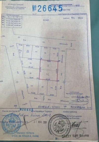 1 lot et démi cloturé avec titre foncier