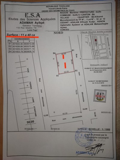 2 lots collés avec certificat et Mandat notarial à 150m du goudron