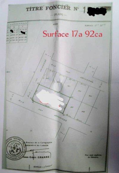 3 lots collés sémi cloturés avec titre foncier à 200m du goudron