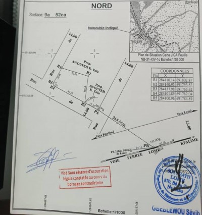 1 lot et démi avec 1 tampon otr à 800m du goudron