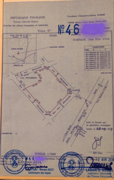 1 hectare 21a 11ca avec titre foncier à 2km du goudron