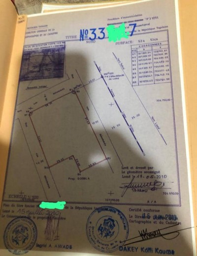 8 lots 3/4 collés avec titre foncier à 250m du goudron N1