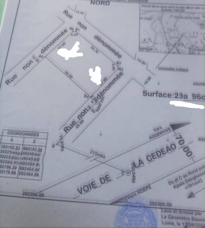 4 lots collés avec 1 tampon otr à 400m du goudron