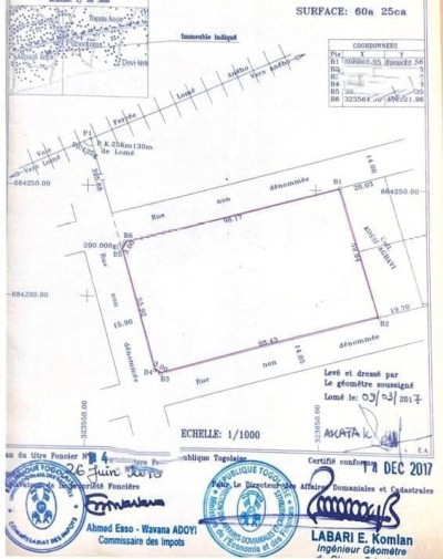 1 hectare ( 10 lots collés ) avec titre foncier à 1.5km du goudron