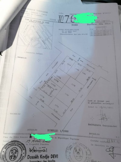 démi lot carré avec titre foncier