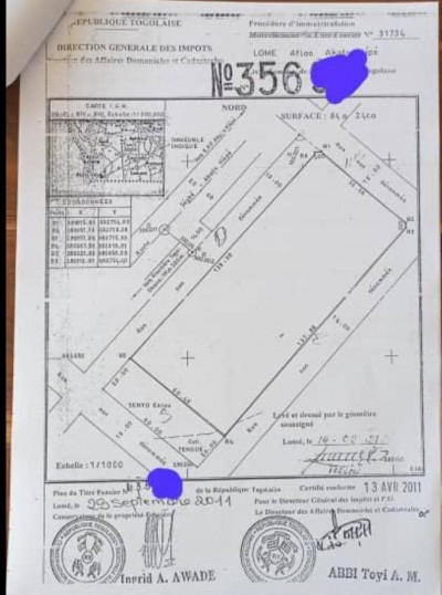 4 lots collés avec titre foncier à 800m du goudron
