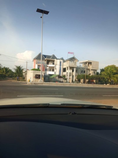 2 lots avec titre foncier à 350m de la plage