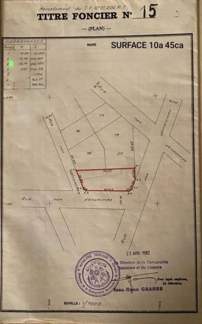1 lot 3/4 cloturés avec titre foncier et usine de polystyrène