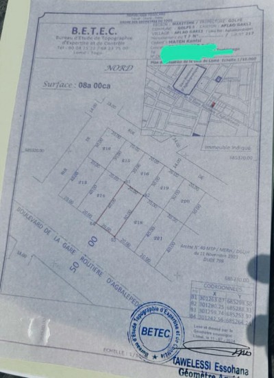1 lot 1/3 avec titre foncier en cours au bord des pavés