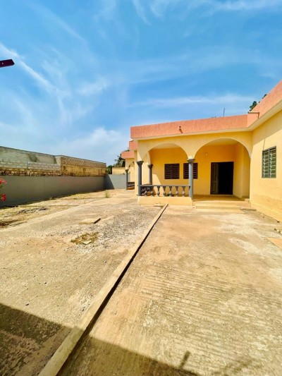 villa 2 chambres sur 1 lot avec titre foncier en cours