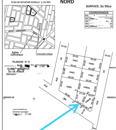 démi lot cloturé avec titre foncier à 150m du goudron