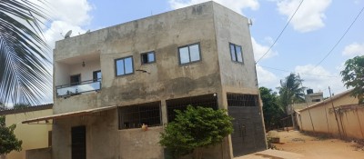 villa 3 chambres sur 1/4 de lot avec titre foncier en cours