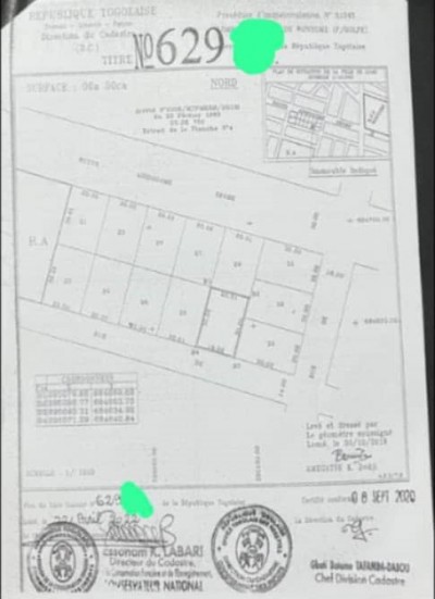 1 lot cloturé avec titre foncier à 80m du goudron