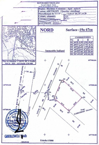 3 lots 1/4 collés avec titre foncier en cours au bord du goudron
