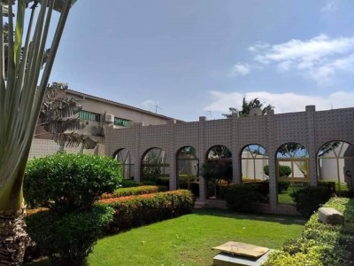 belle villa 4 chambres sur démi lot avec titre foncier