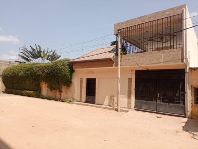 belle villa duplex 5 chambres sur 1 lot avec titre foncier