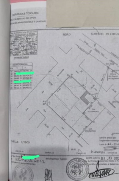 3 lots collés cloturés avec titre foncier global