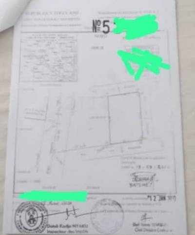 4 lots collés avec titre foncier zone ségbé-douane