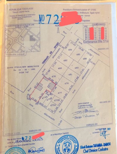 1 lot cloturé avec titre foncier à 500m du goudron