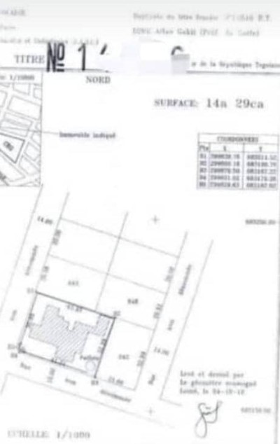 2 lots et démi collés avec titre foncier  à 150m du goudron