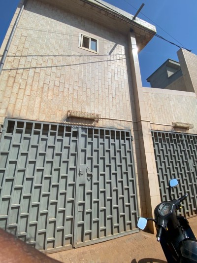 Belle villa duplex 3 chambres sur 1/4 de lot avec titre en cours