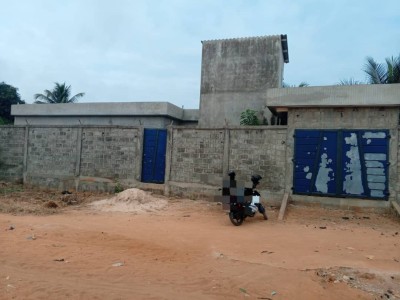 villa dallée inachévée 3 chambres sur démi lot avec t. otr