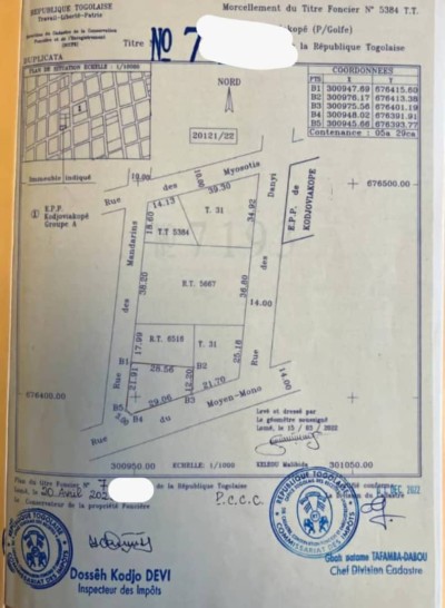 1 lot avec titre foncier  non loin de la frontière