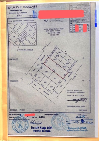 2 lots collés cloturés avec titre foncier à 600m du goudron