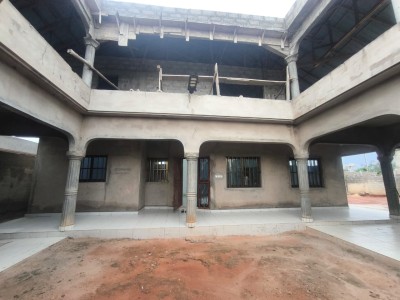 villa duplex 5 chambres sur 3/4 de lot avec titre foncier