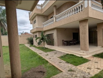 villa duplex 10 chambres sur 1 lot et démi avec titre foncier