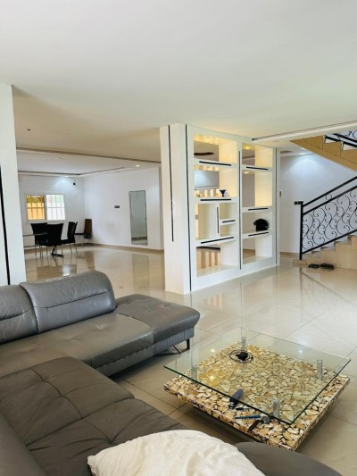 Superbe villa duplex 4 chambres sur 1 lot avec titre en cours