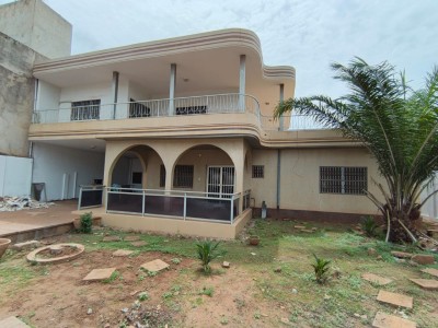 belle villa 4 chambres sur 1 lot avec titre foncier