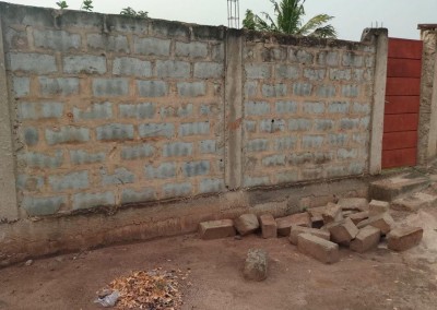 1 lot cloturé avec titre foncier tout proche mombassa