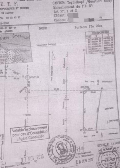 2 lots 1/4 collés avec titre foncier à 30m du goudron