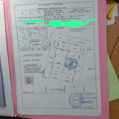 démi lot avec tampon otr à 250m du goudron