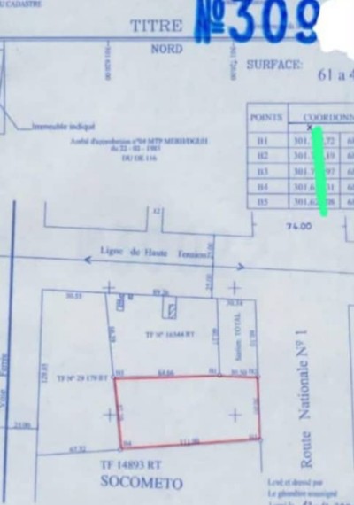10 lots collés 1vec titre foncier au bord du goudron