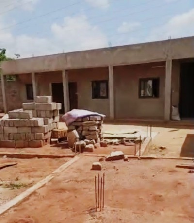 villa en construction 3 chambres sur 1 lot et démi