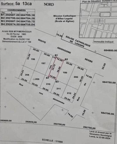 1 lot avec tampon otr au bord du goudron