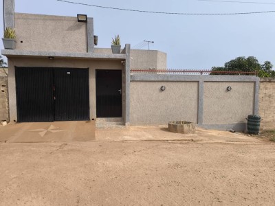 belle villa dallée 3 chambres sur démi lot avec titre foncier global