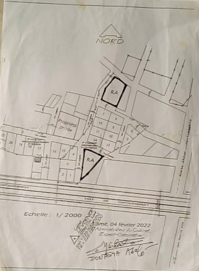 2 hectares avec titre foncier déja lotis à 50m du goudron
