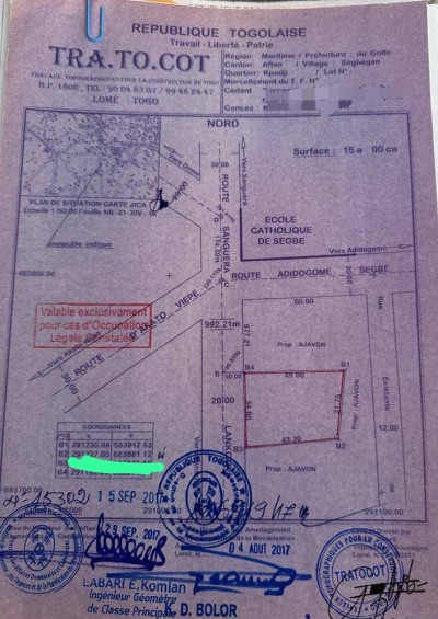 2 lots et démi collés avec titre foncier